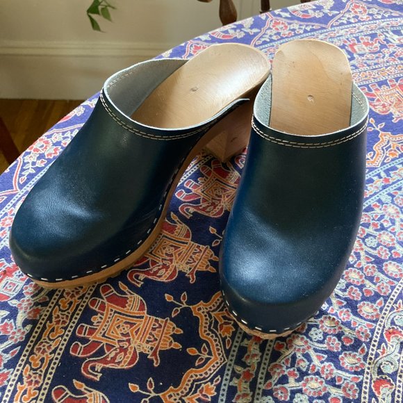 Navy Heeled Clogs - Picture 2 of 5